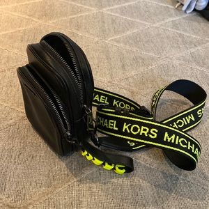 Michael Kors cross body purse